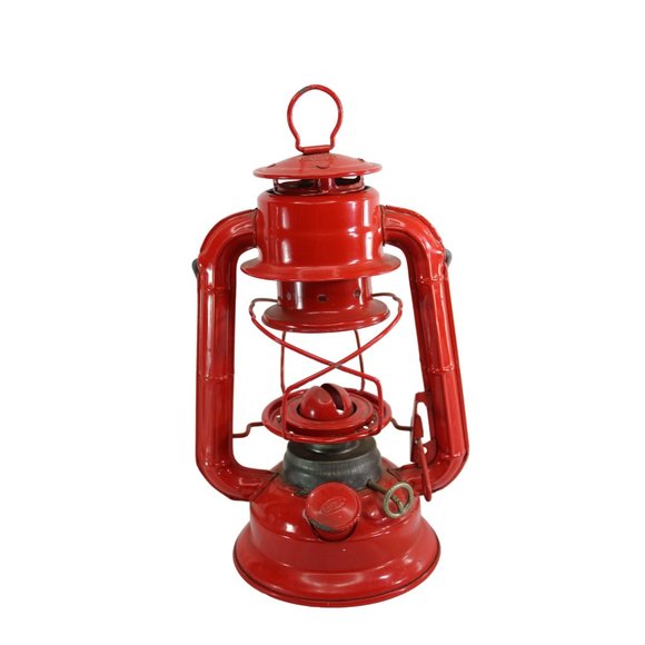 Red Dietz Lantern Vintage Railroad Hong Kong NO GLOBE CHIMNEY 89697 - Picture 1 of 7